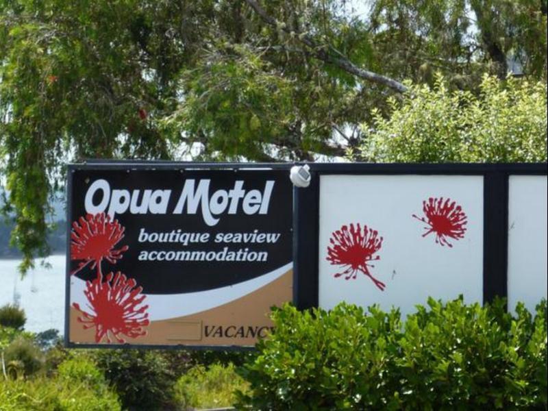 Opua Boutique Seaview Motel Экстерьер фото